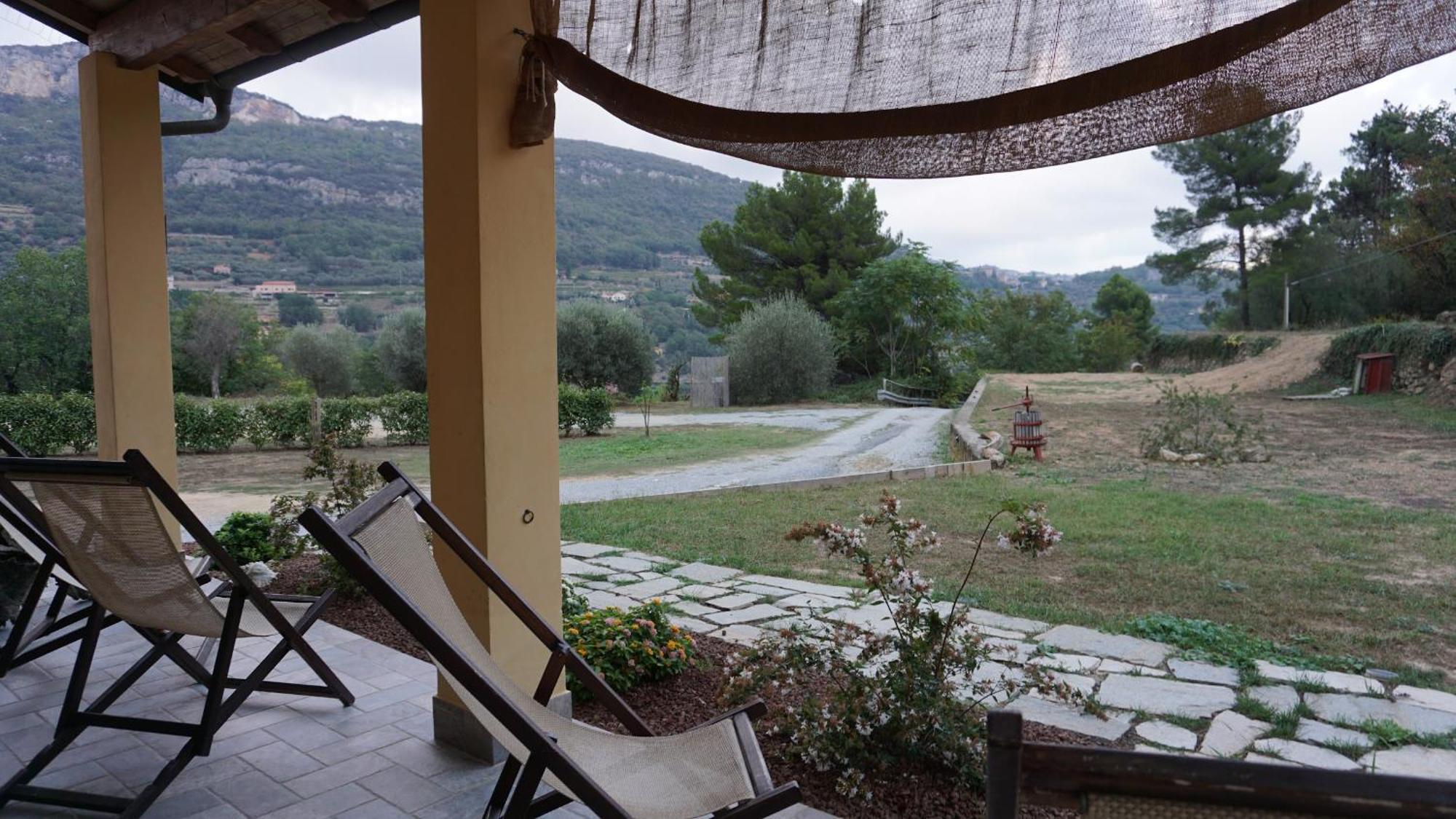 Bed and Breakfast I Campi Di Lino Finale Ligure Exterior foto